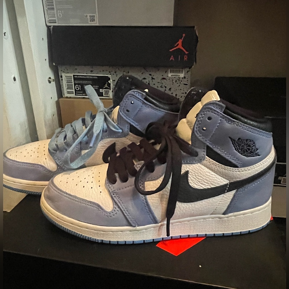 Jordan 1 University Blues size 6.5